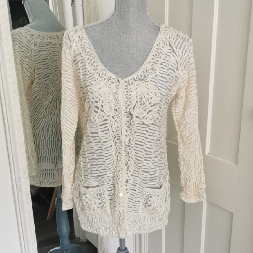 Vintage MOFFI International shimmering lace boho, beachy,femine cardigan. Size L
